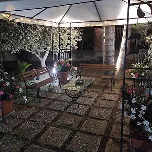 La Casetta Bed and breakfast